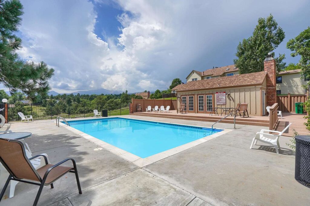 Northwest Colorado Springs Condo Selley Group